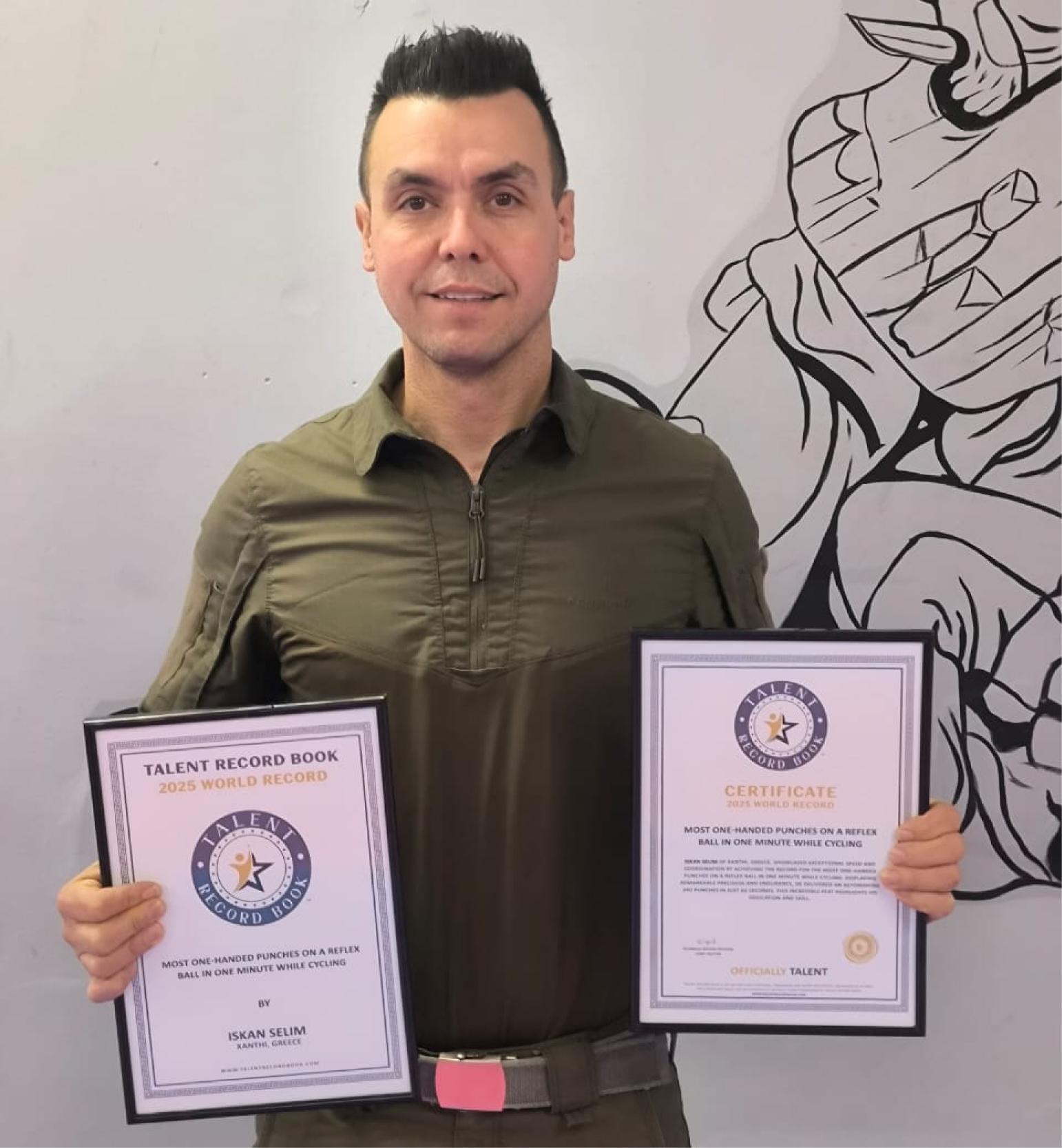 ISKAN SELIM - MOST ONE-HANDED PUNCHES ON A REFLEX BALL IN ONE MINUTE WHILE CYCLING